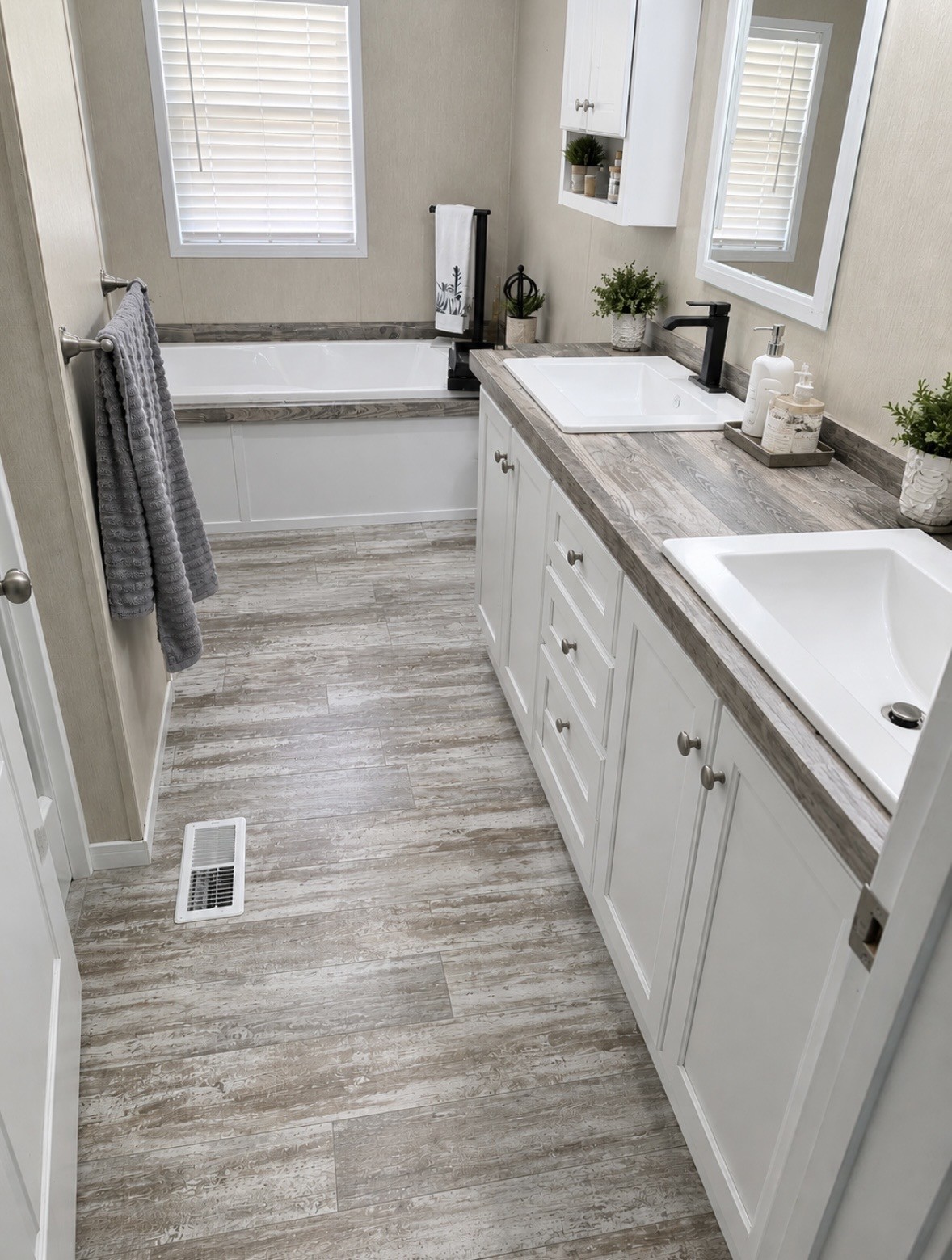 159 Robinson Hollow Road Waynesboro, TN 38485 - Photo 6 of 6 Gallery Image 6