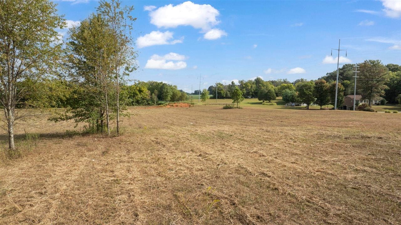 500 Vances Mill Road Franklin, KY 42134 - Photo 2 of 11 Gallery Image 2