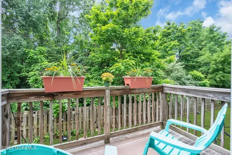 $575,000 | 20 Russell Court, Matawan, NJ 07747