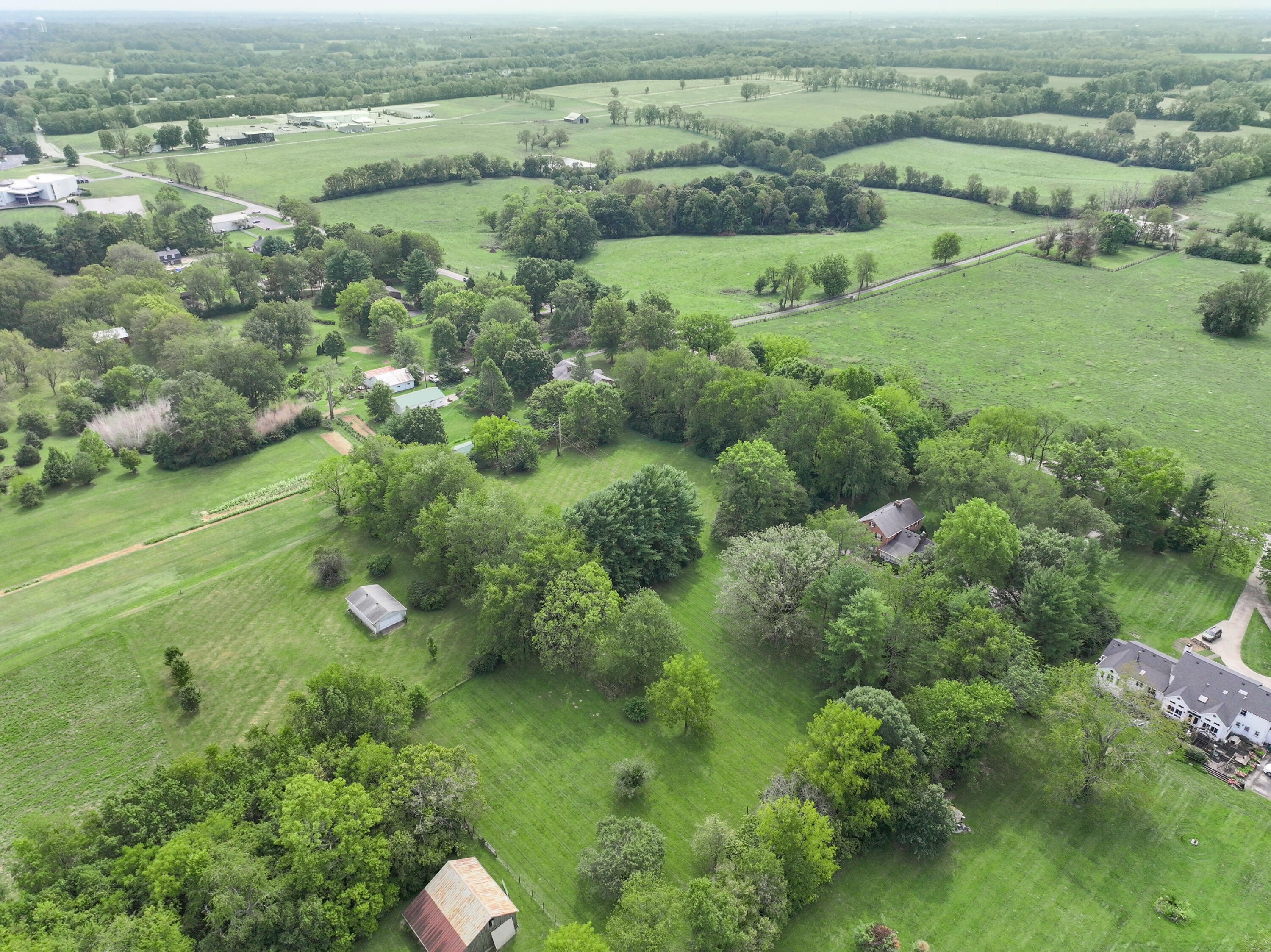 391 Brannon Road Nicholasville, KY 40356 - Photo 9 of 18 DJI_20240506183400_0094_D