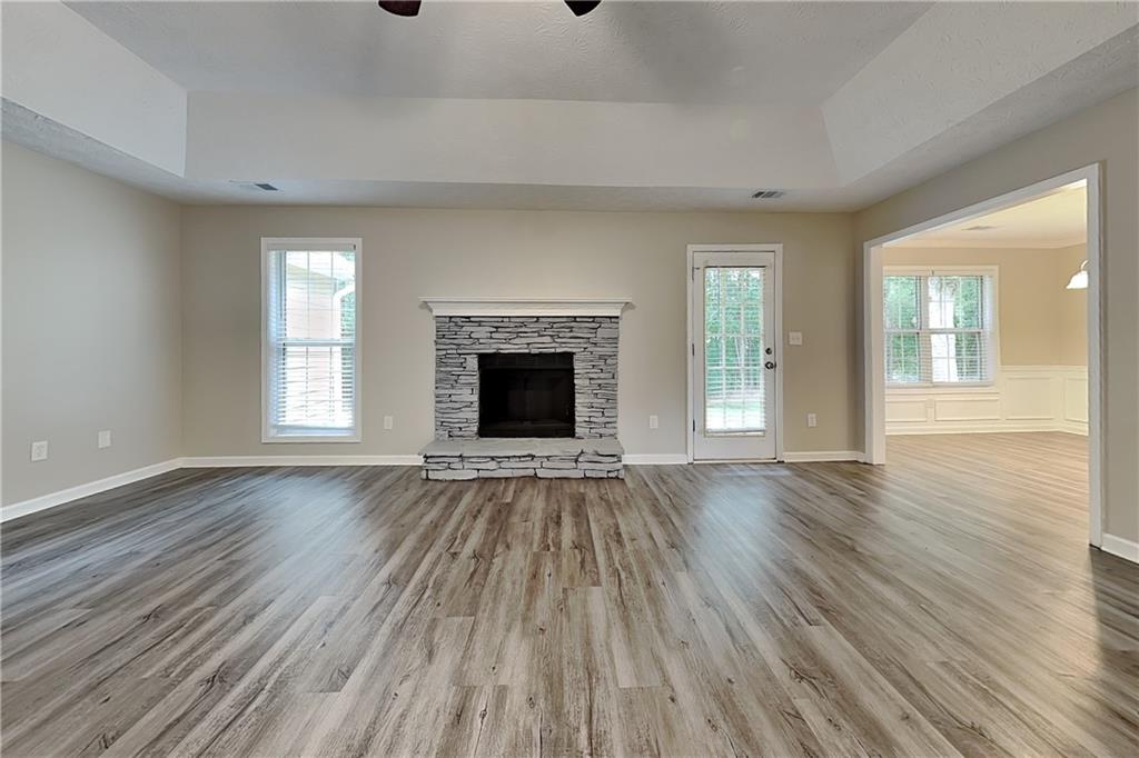 70 Leighs Grove Way Grayson, GA 30017 - Photo 3 of 20