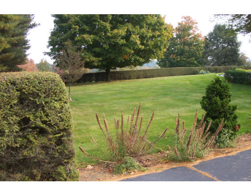 116 Clinton Road Sterling, MA 01564 - Photo 5 of 6 Gallery Image 5