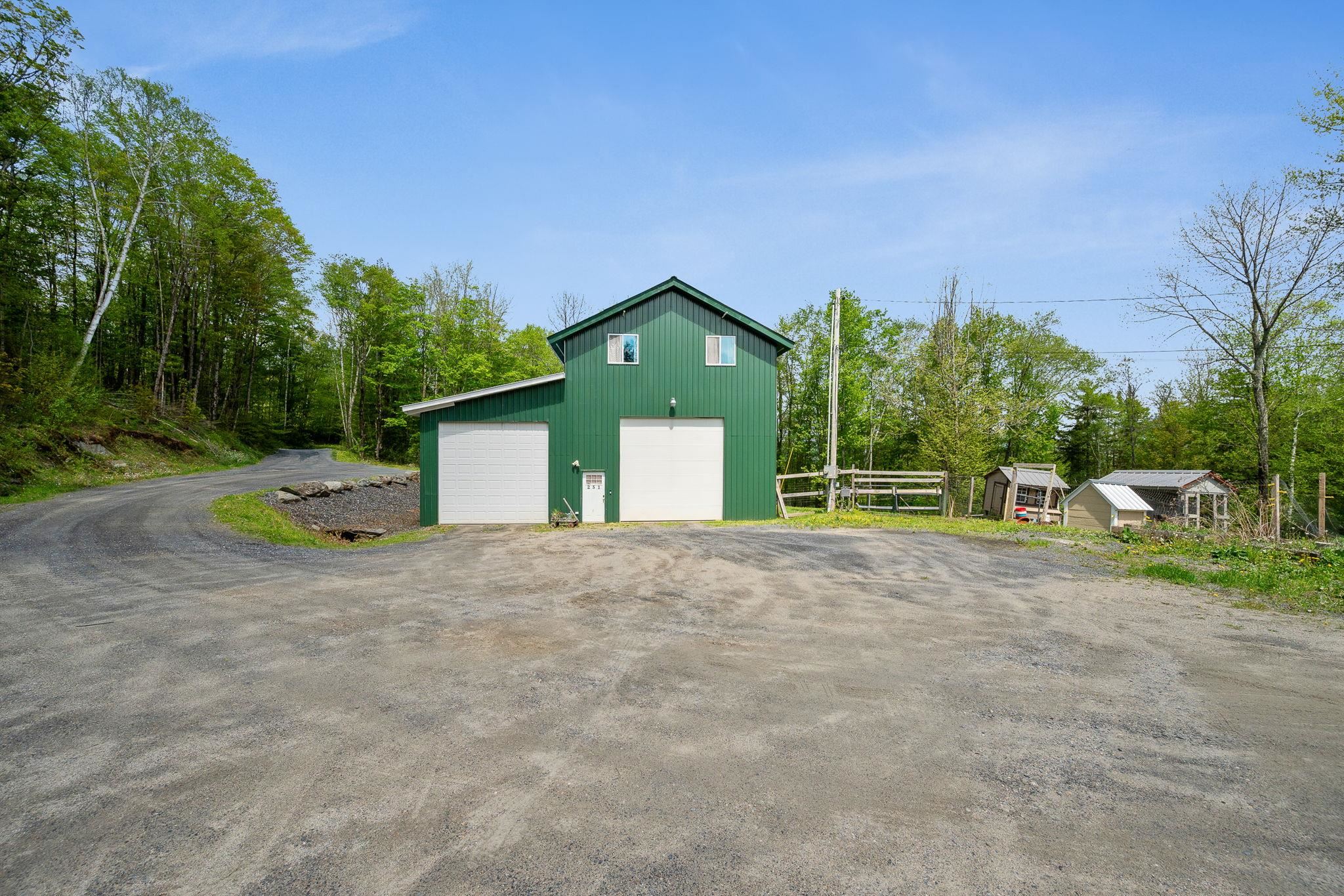 251 Doe Road Warren, VT 05674 - Photo 3 of 52