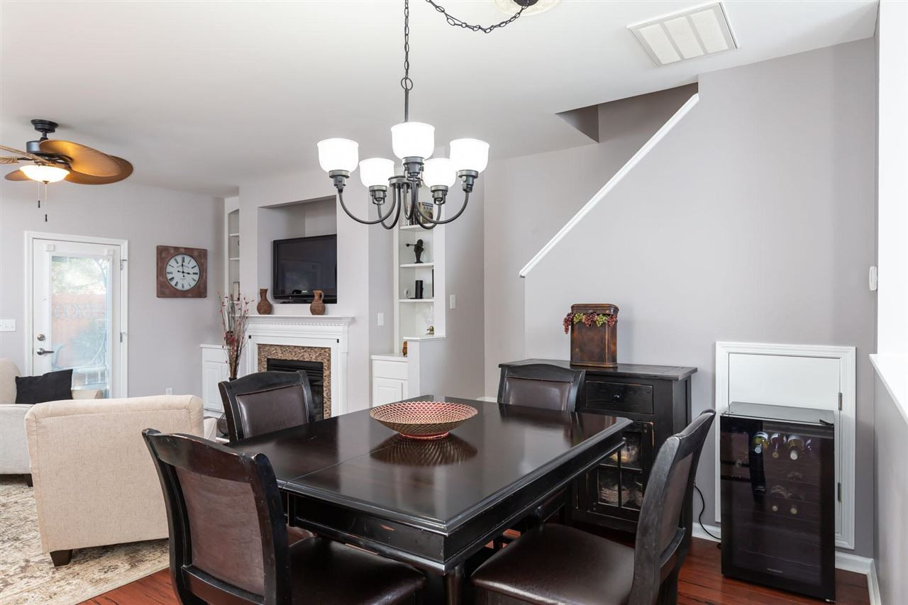 2145 Metacomet Way Raleigh, NC 27604 - Photo 4 of 17 Photo 4