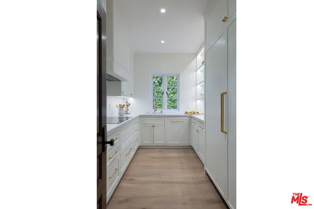 $19,500,000 | 624 North Arden Drive, Beverly Hills, CA 90210