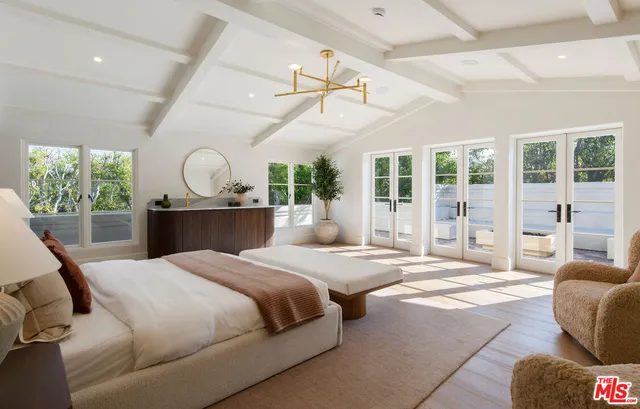 $19,500,000 | 624 North Arden Drive, Beverly Hills, CA 90210