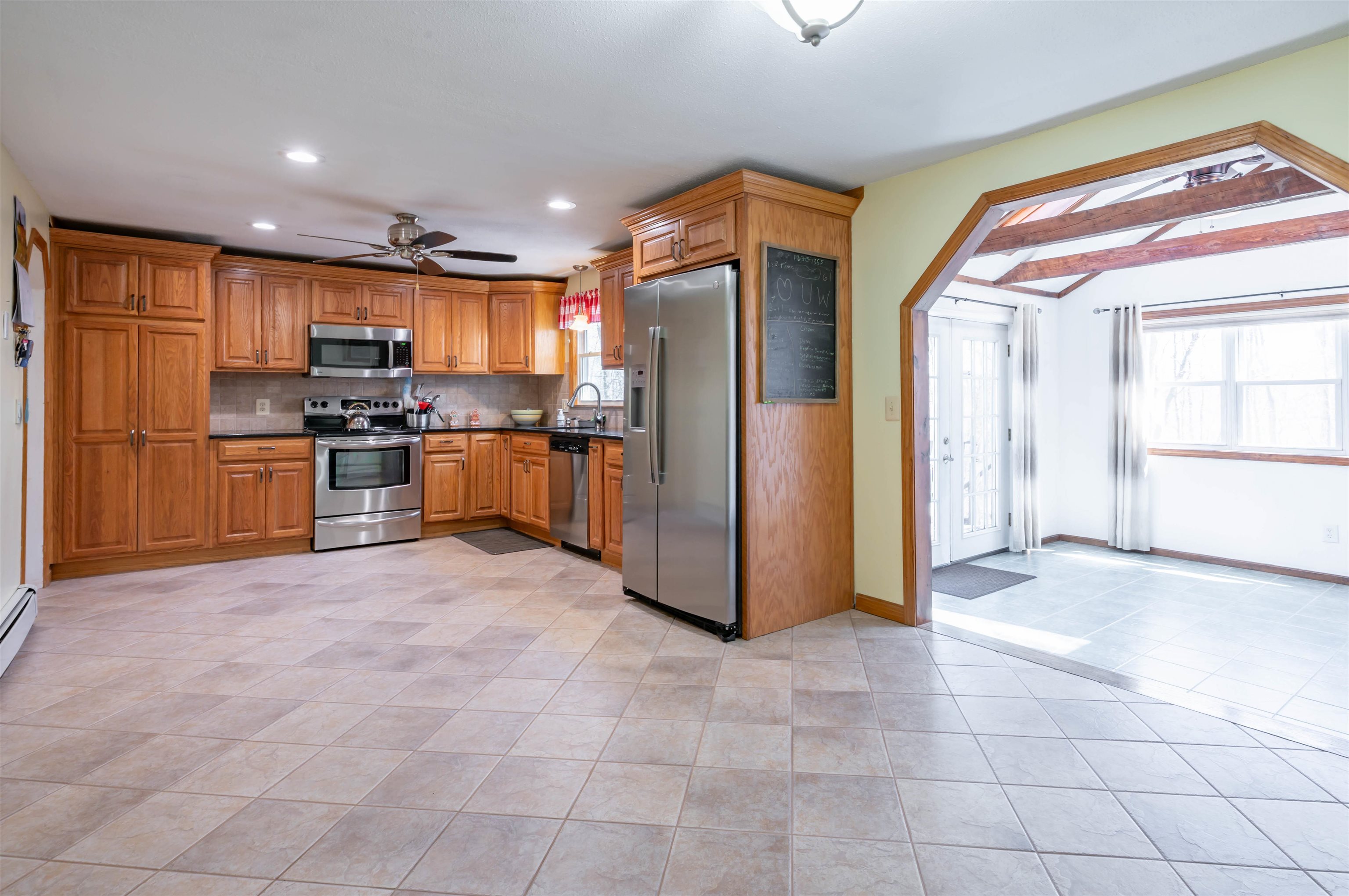 7 Dattilo Road Derry, NH 03038 - Photo 3 of 15 Gallery Image 3