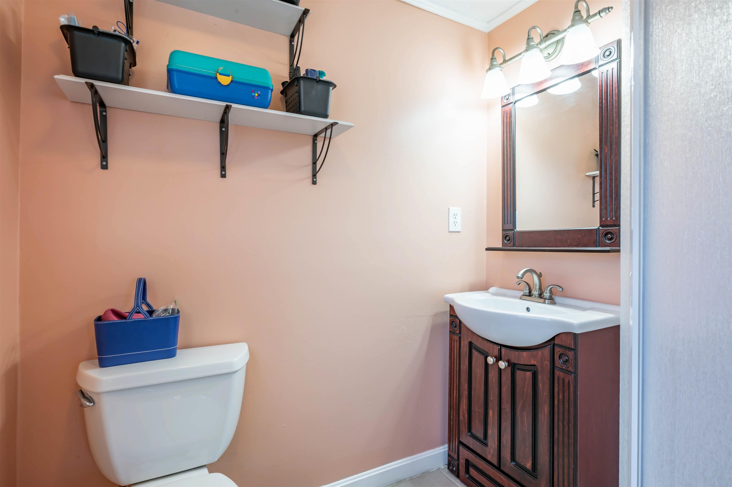 7 Dattilo Road Derry, NH 03038 - Photo 8 of 15 Gallery Image 8