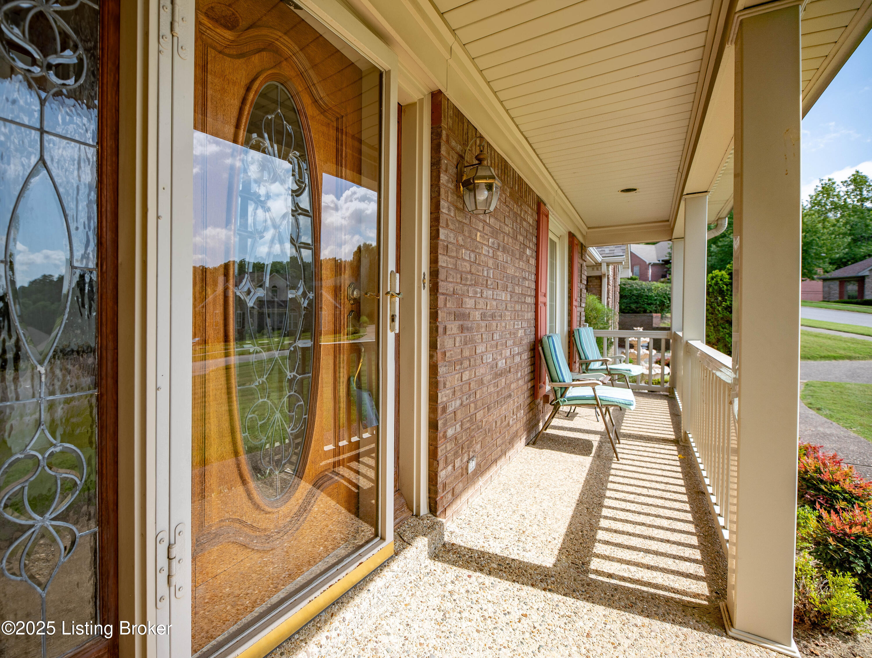 7302 Austinwood Road Louisville, KY 40214 - Photo 2 of 38 DSC08496-HDR