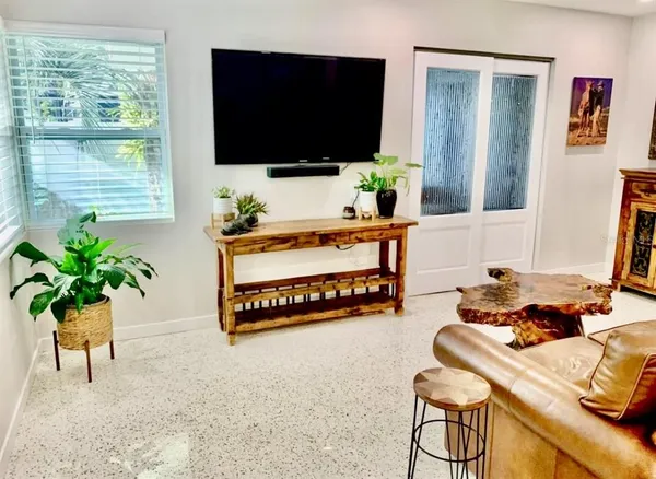 $2,495 | 2472 Coronado Way, Dunedin, FL 34698