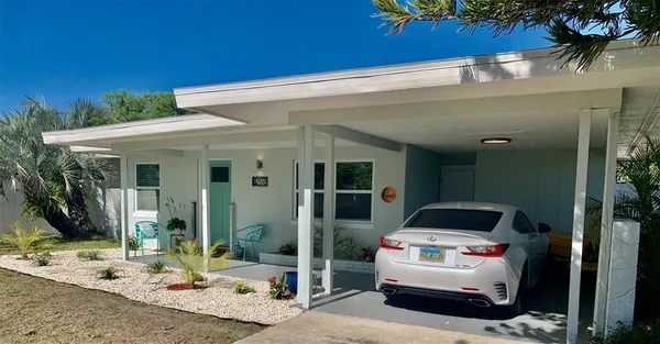 $2,495 | 2472 Coronado Way, Dunedin, FL 34698