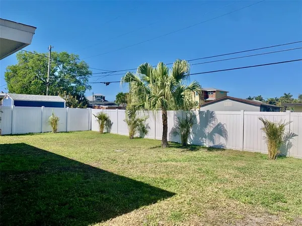 $2,495 | 2472 Coronado Way, Dunedin, FL 34698