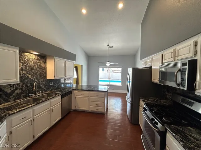 $2,999 | 3436 North Tenaya Way, Las Vegas, NV 89129