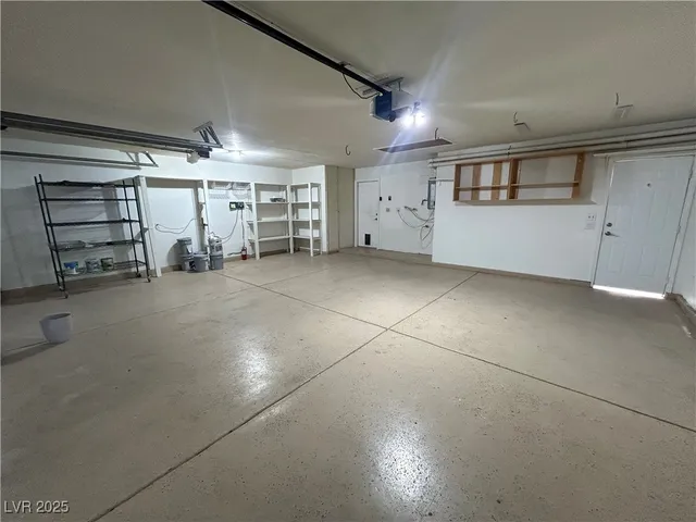 $2,999 | 3436 North Tenaya Way, Las Vegas, NV 89129