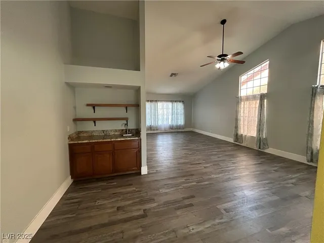 $2,999 | 3436 North Tenaya Way, Las Vegas, NV 89129