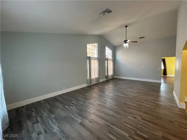 $2,999 | 3436 North Tenaya Way, Las Vegas, NV 89129