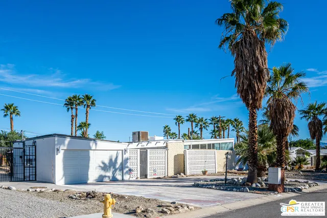 $747,000 | 488 East Laurel Circle, Palm Springs, CA 92262