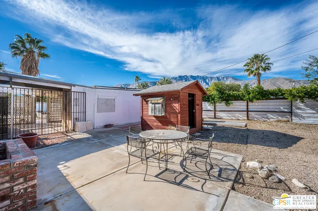 $747,000 | 488 East Laurel Circle, Palm Springs, CA 92262