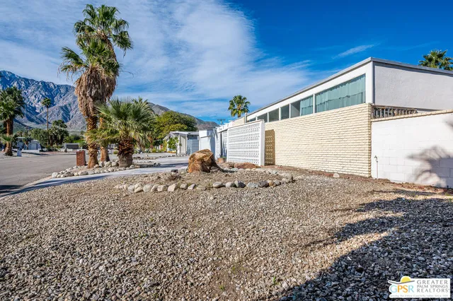 $747,000 | 488 East Laurel Circle, Palm Springs, CA 92262