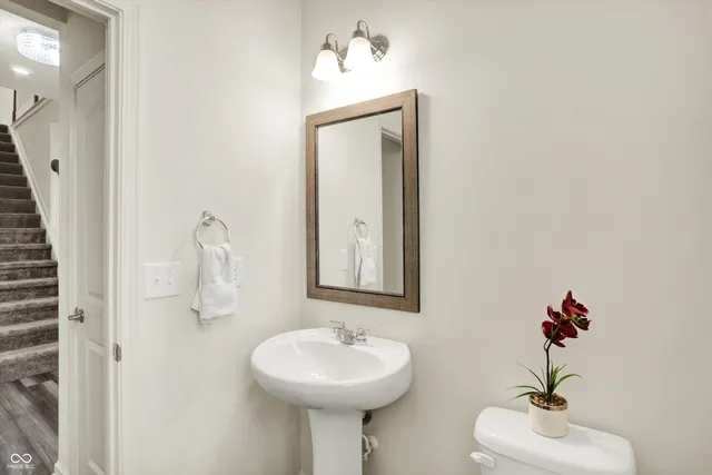 $550,000 | 5374 Noble Crossing Parkway West, Noblesville, IN 46062