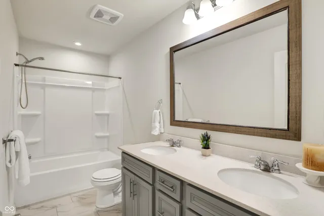 $550,000 | 5374 Noble Crossing Parkway West, Noblesville, IN 46062