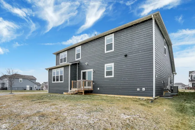 $550,000 | 5374 Noble Crossing Parkway West, Noblesville, IN 46062