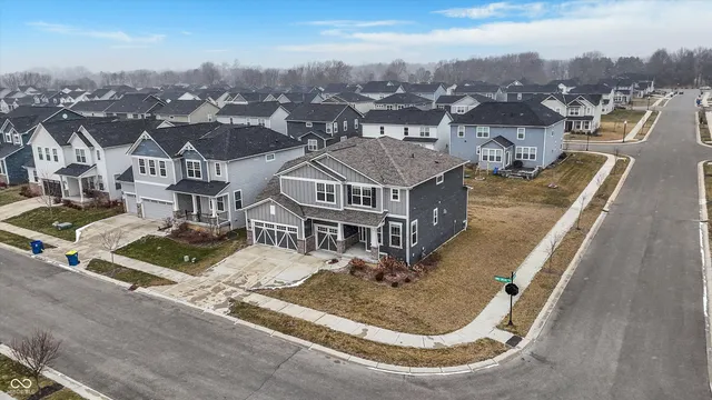 $550,000 | 5374 Noble Crossing Parkway West, Noblesville, IN 46062