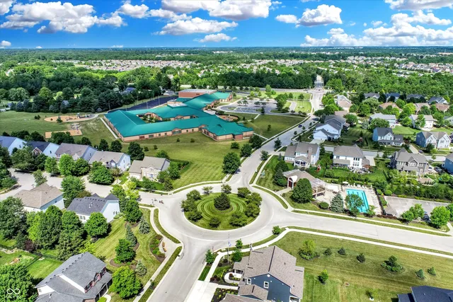 $550,000 | 5374 Noble Crossing Parkway West, Noblesville, IN 46062
