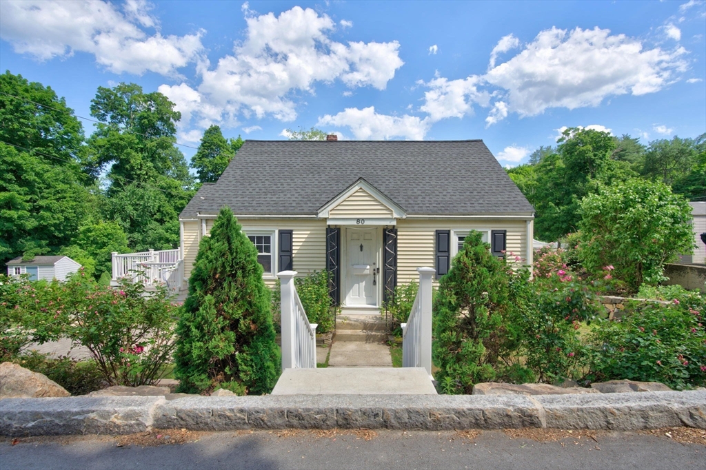 80 Stevens Street Andover, MA 01810 - Photo 2 of 34