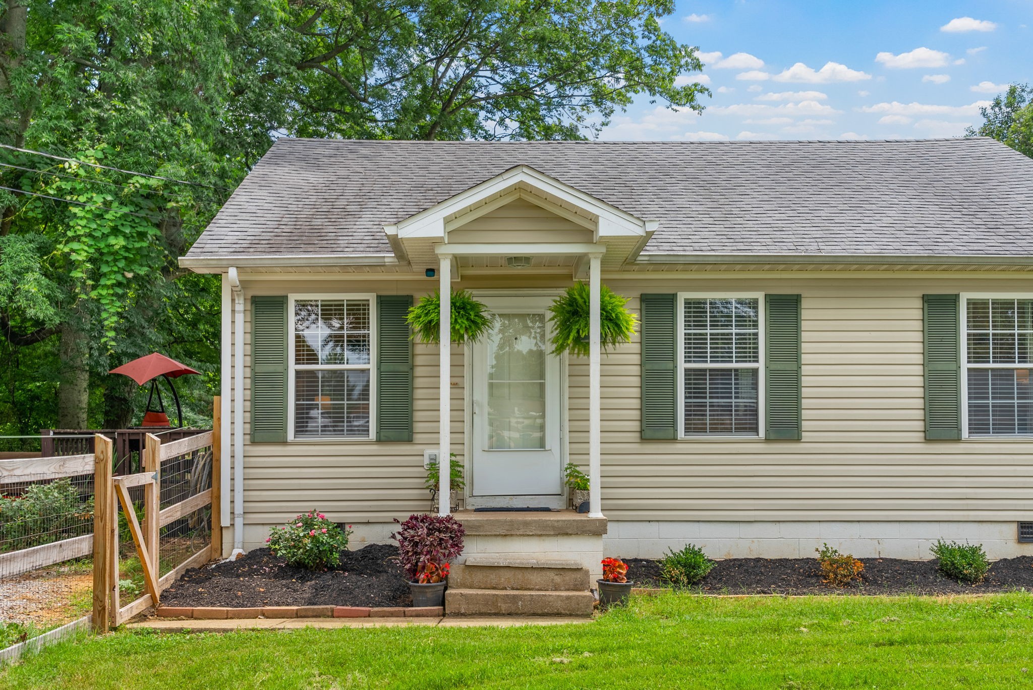 178 Miranda Road Cadiz, KY 42211 - Photo 3 of 28 Gallery Image 3
