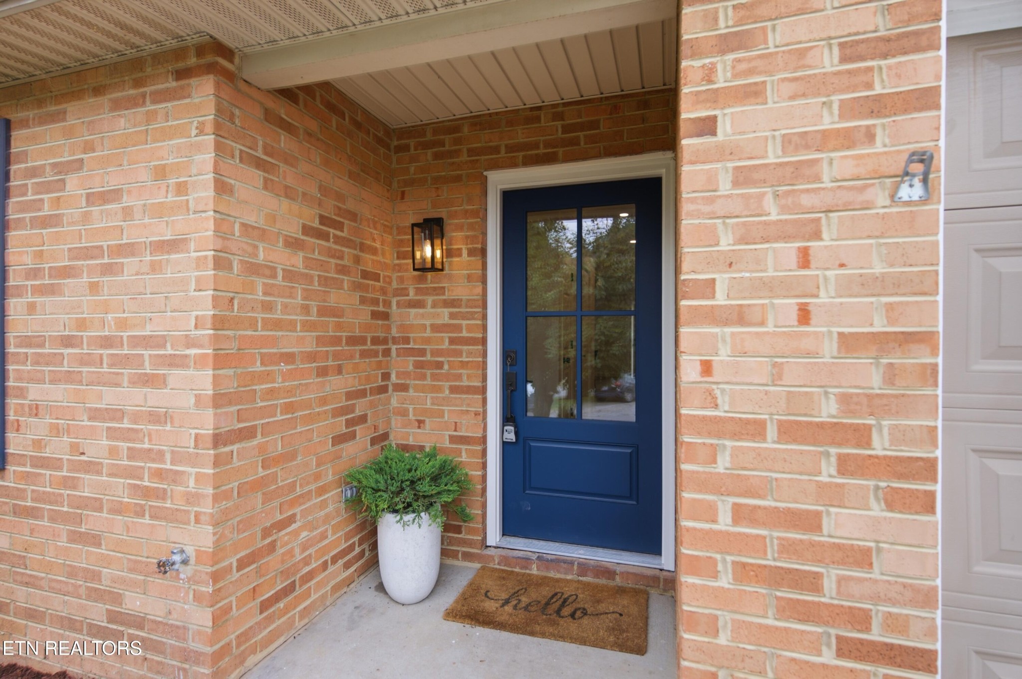 7932 Cavanaugh Way Powell, TN 37849 - Photo 3 of 30 Gallery Image 3