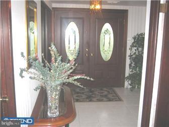 309 Coldspring Road Southampton, PA 18966 - Photo 8 of 12 Gallery Image 8