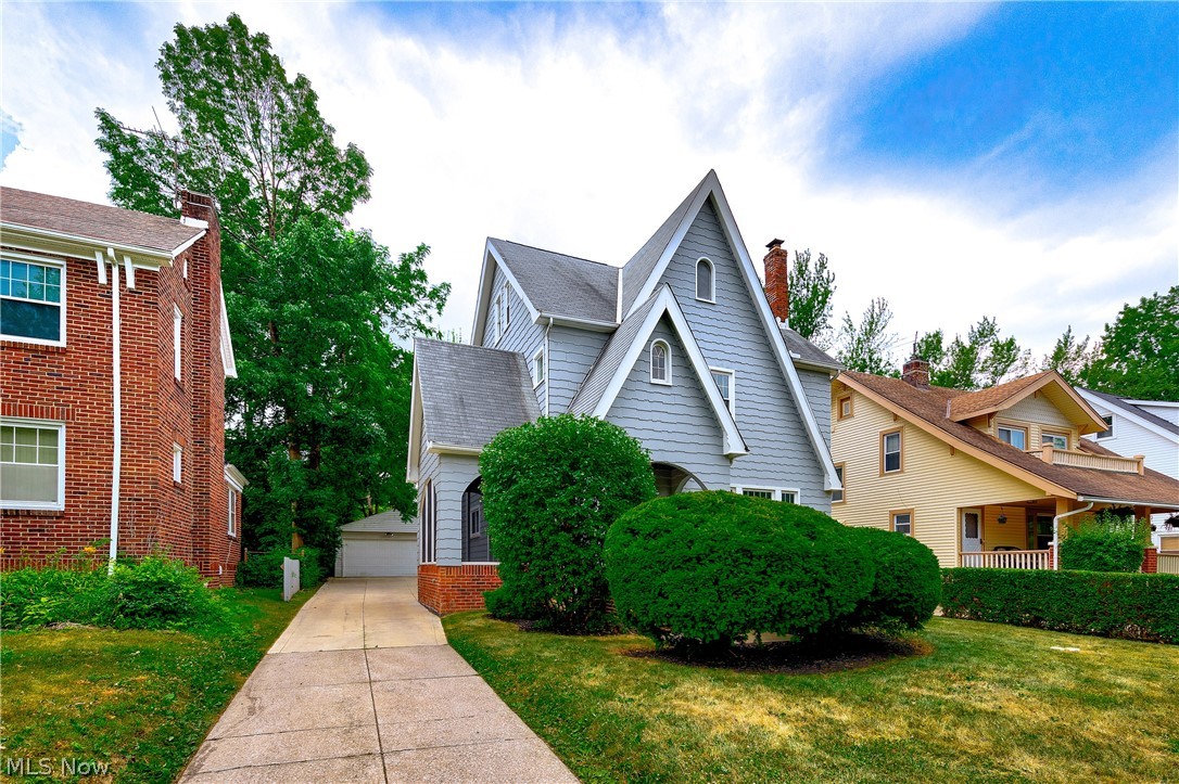 3280 Altamont Road Cleveland, OH 44118 - Photo 1 of 1