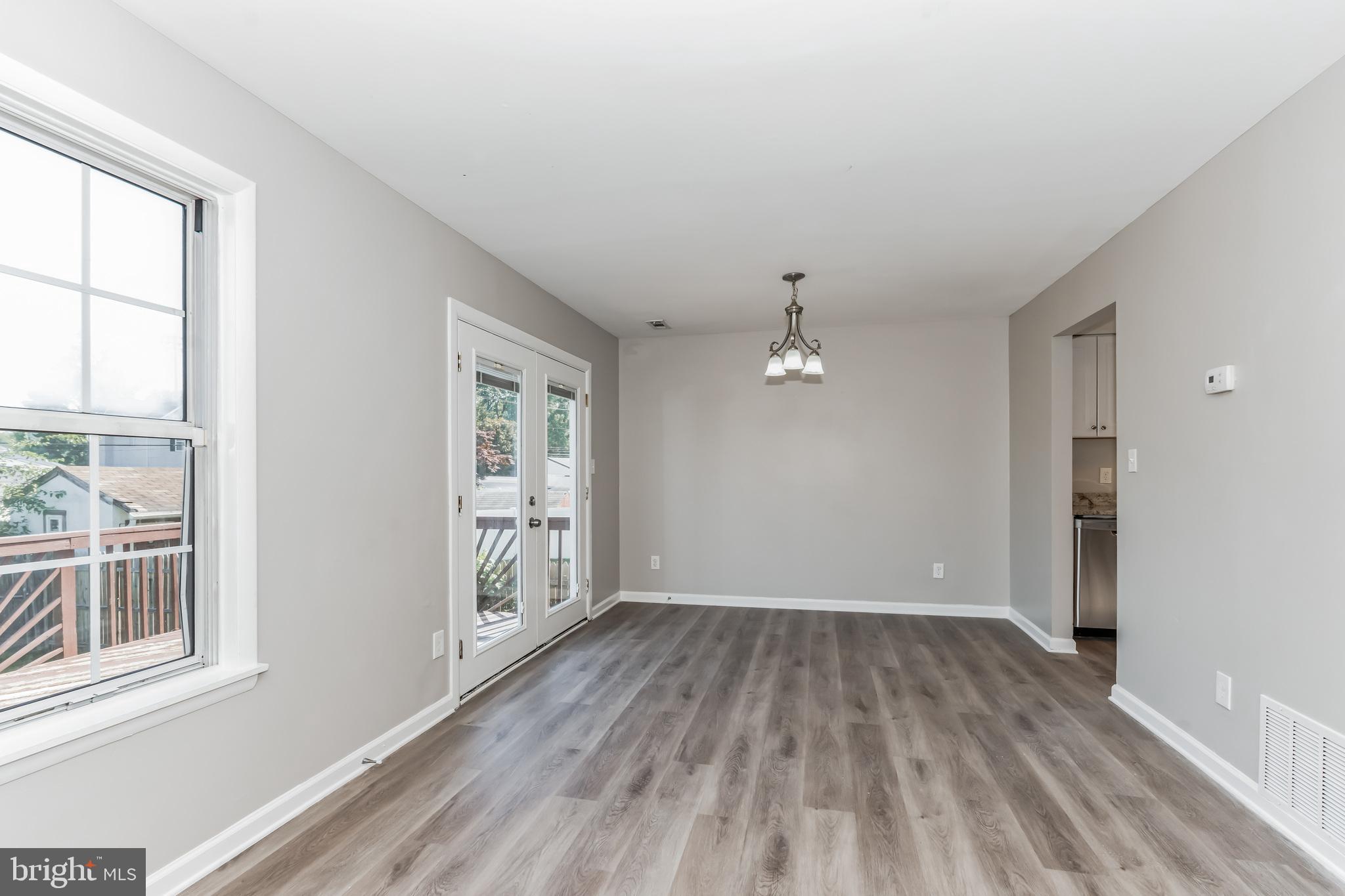 1708 Potomac Road Edgewater, MD 21037 - Photo 11 of 29