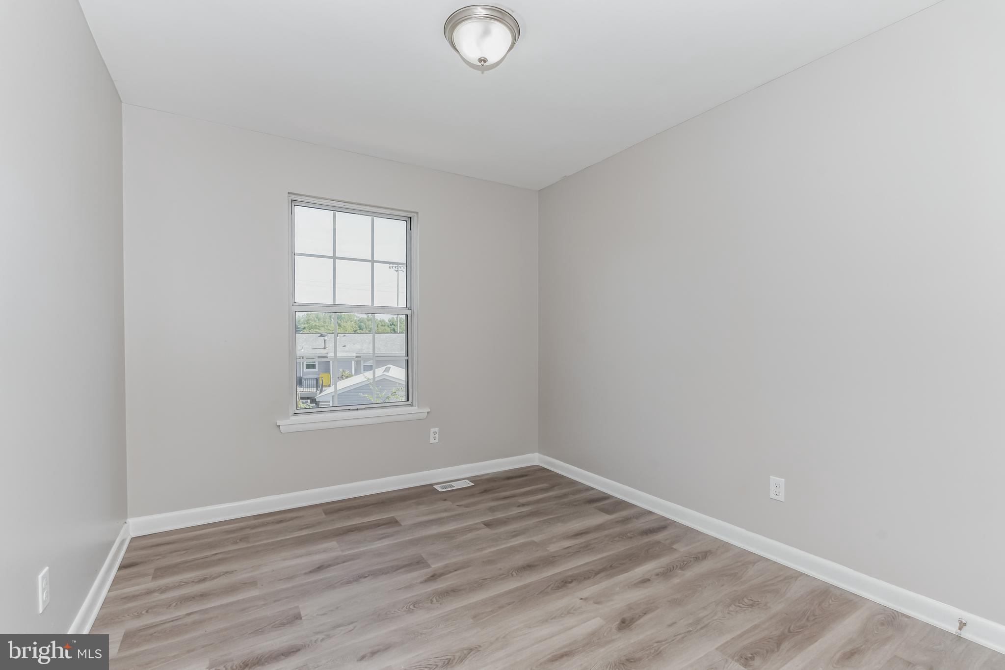 1708 Potomac Road Edgewater, MD 21037 - Photo 25 of 29