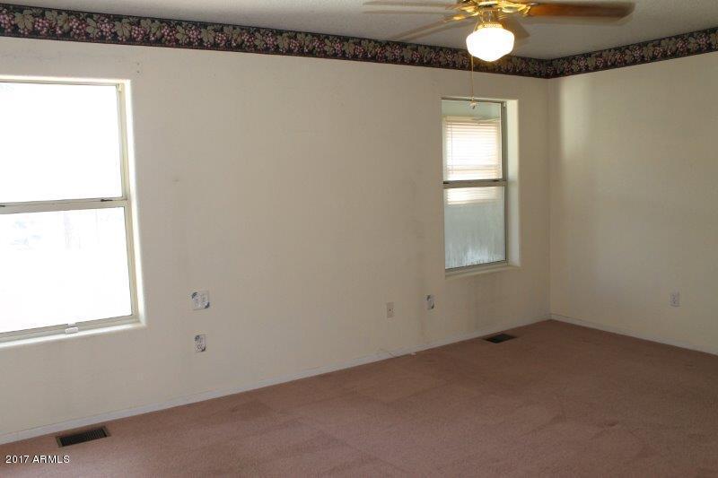 811 West Overland Road Payson, AZ 85541 - Photo 17 of 25 Master Bedroom (2)