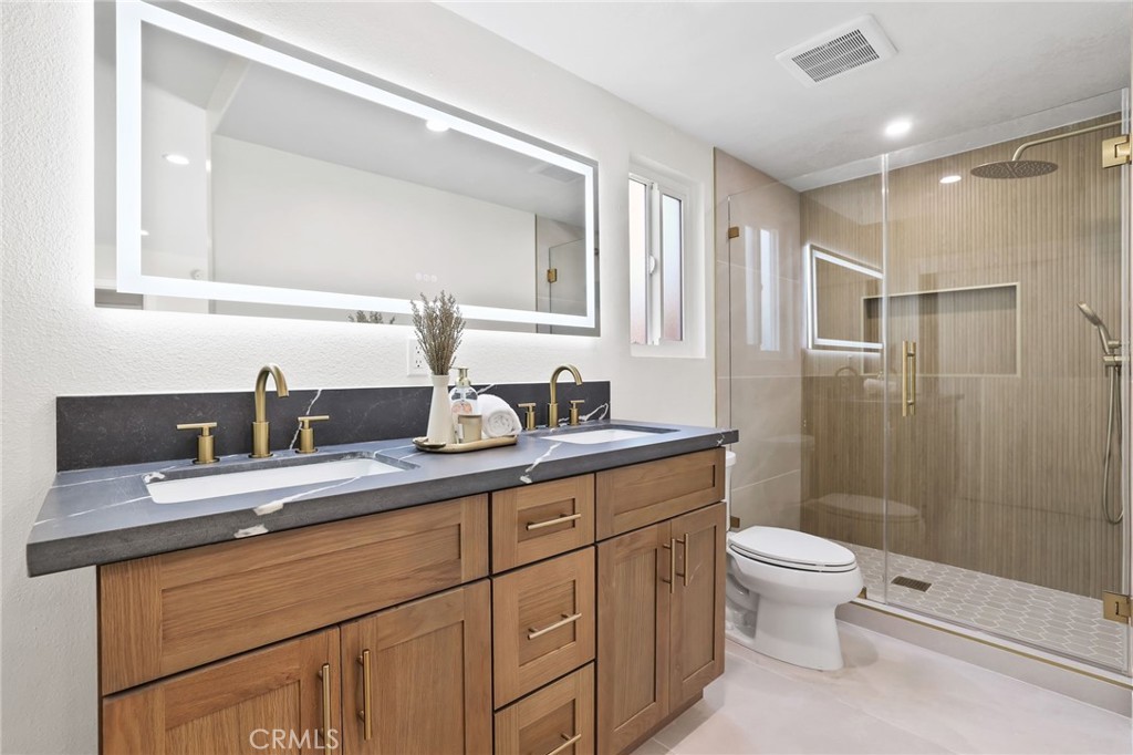 29181 Via San Sebastian Laguna Niguel, CA 92677 - Photo 14 of 26