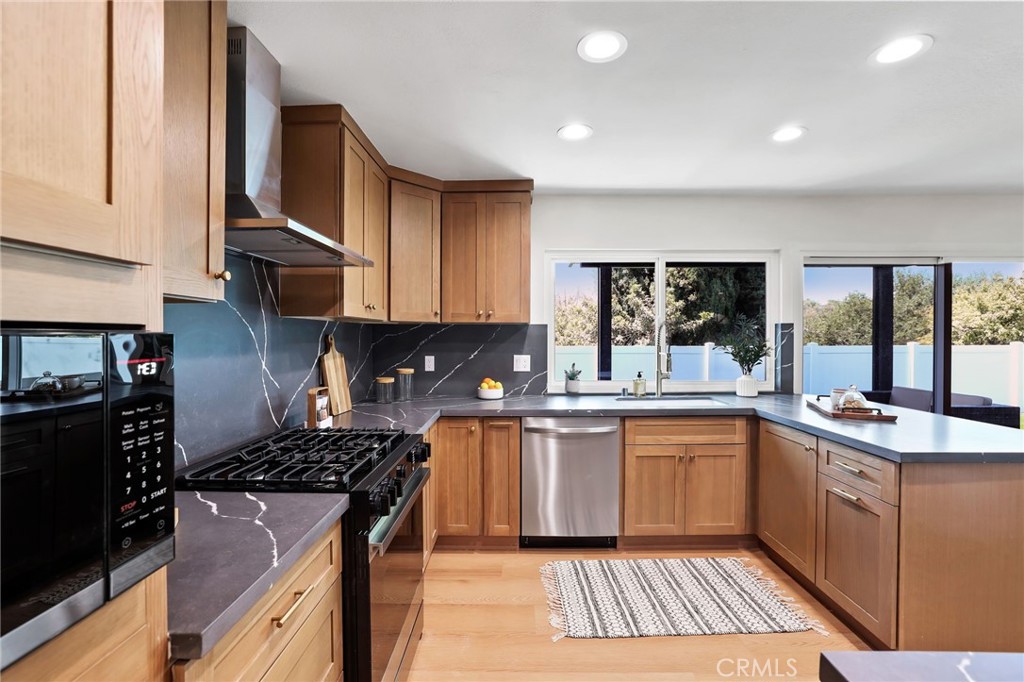 29181 Via San Sebastian Laguna Niguel, CA 92677 - Photo 8 of 26