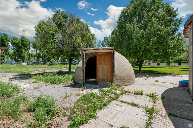415 East Maple Street Mapleton, UT 84664 - Photo 45 of 48