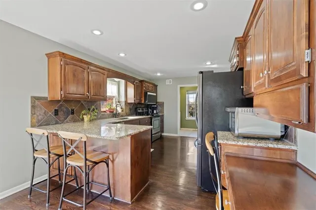 $370,000 | 1001 Southwest Powell Drive, Oak Grove, MO 64075