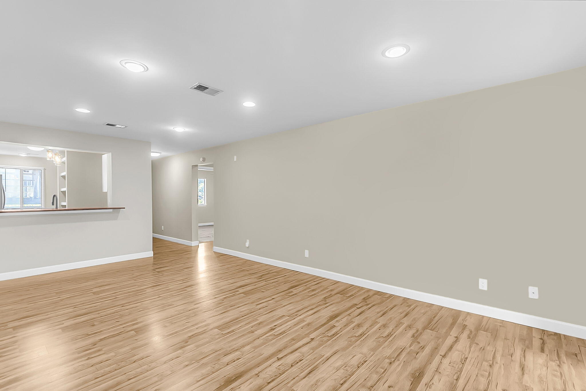 1530 Fort Johnson Road, Unit 1C Charleston, SC 29412 - Photo 5 of 32