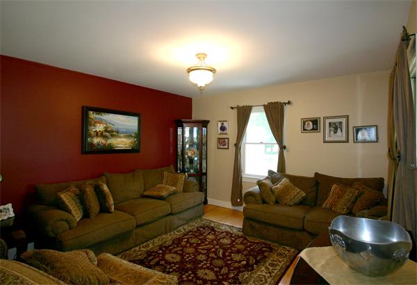 6 Lodge Road Wayland, MA 01778 - Photo 5 of 23 Gallery Image 5