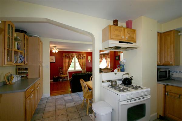 6 Lodge Road Wayland, MA 01778 - Photo 8 of 23 Gallery Image 8