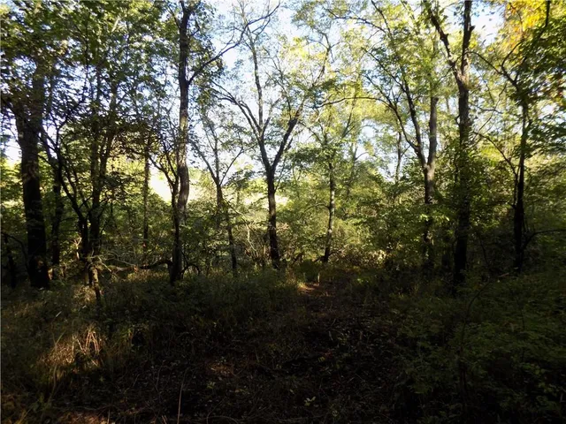 $495,000 | 1392 Rock Creek Road, Williamsburg, KS 66095