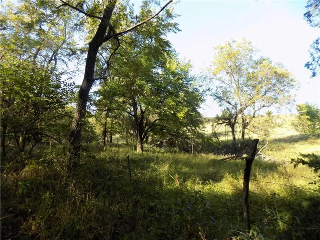 $495,000 | 1392 Rock Creek Road, Williamsburg, KS 66095