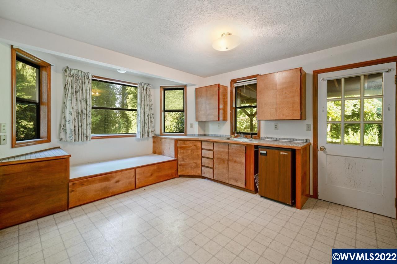 6515 Lardon Road Northeast Salem, OR 97305 - Photo 26 of 31