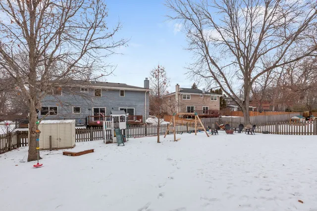 $549,000 | 138 Oak Street, Lake Zurich, IL 60047