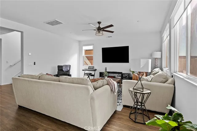 $715,000 | 34310 Swordfern Place, Murrieta, CA 92563