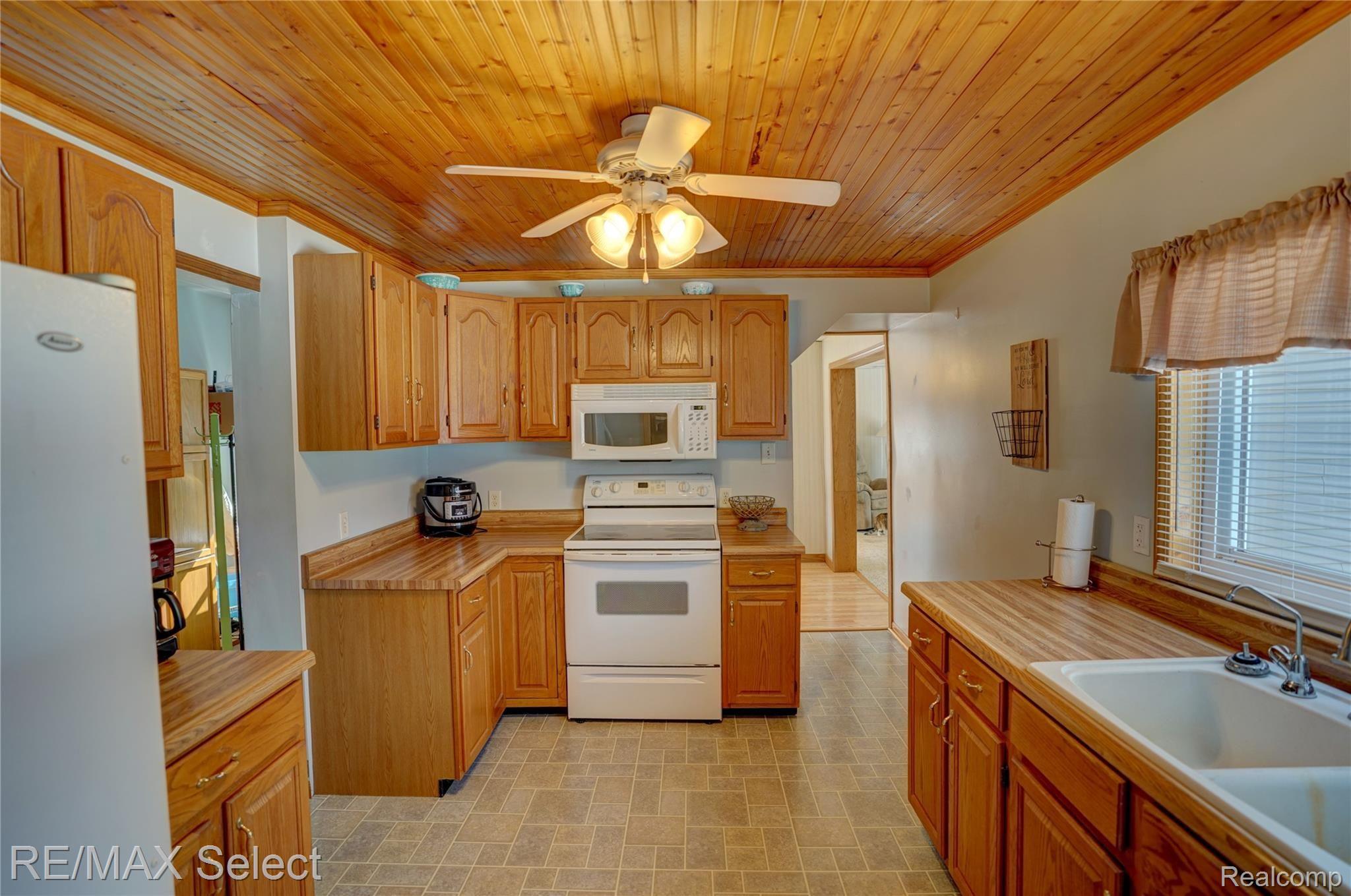 1424 North Kingston Road Deford, MI 48729 - Photo 23 of 55 1424 N Kingston Road 23.jpg