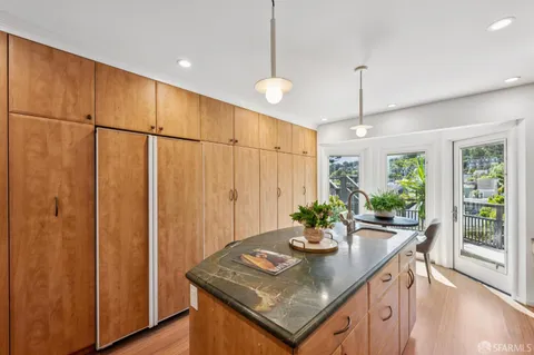$2,450,000 | 957 Elizabeth Street, San Francisco, CA 94114